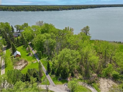 vl Wildwood Parkway, Wheatfield, NY, 14304 | Card Image