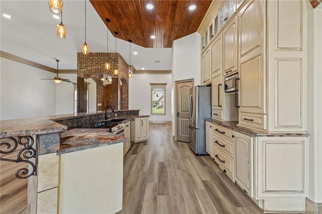 808 Sugar Maple Ln, House other with 3 bedrooms, 3 bathrooms and 2 parking in Sulphur LA | Image 10