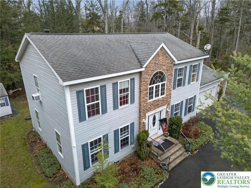 216 Pheasant Pl, Tobyhanna, PA, 18466-7878 | Card Image