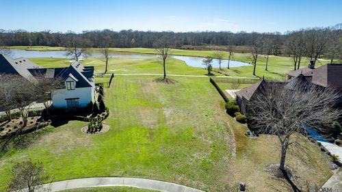 2621 Muirfield Dr, Zachary, LA, 70791-5419 | Card Image