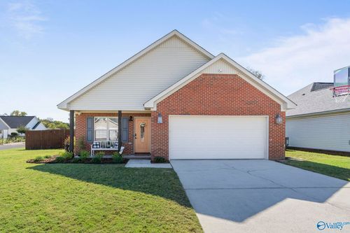 3903 Steve Perkins Drive Sw, Decatur, AL, 35603 | Card Image