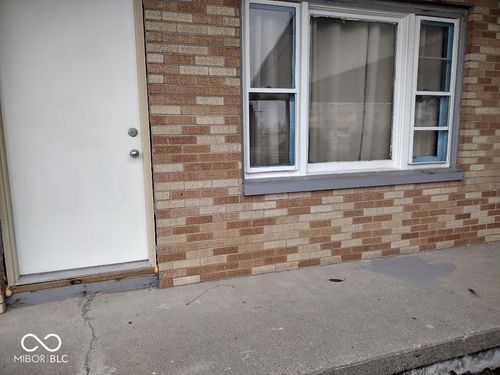 125 W Chestnut St, Union City, IN, 47390-1425 | Card Image