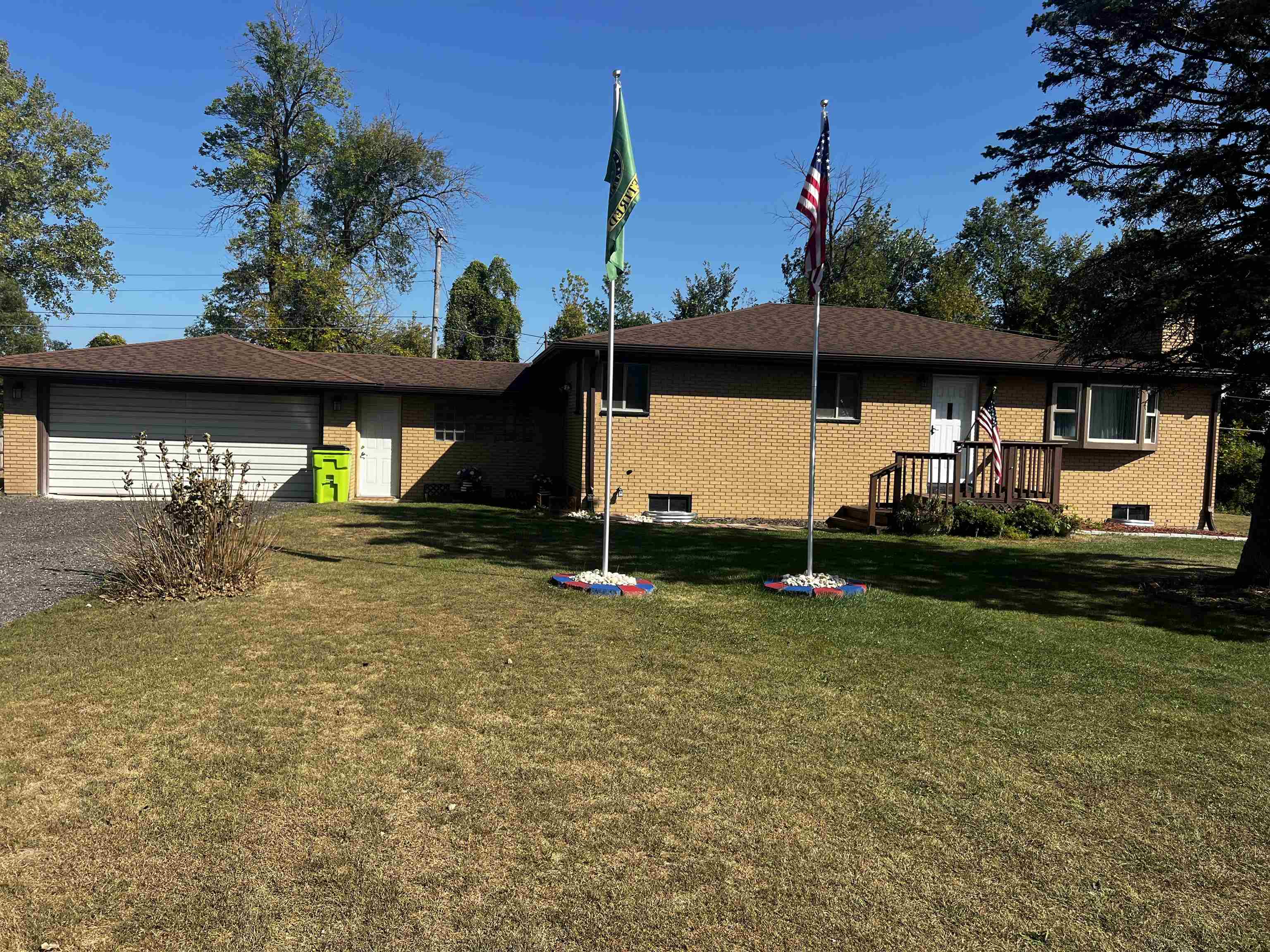 Huron Rd, Linwood, MI 48634