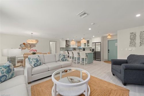 g102-5117 Sea Bell Rd, SANIBEL, FL, 33957-2517 | Card Image
