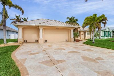 15460 Longview Road, House other with 3 bedrooms, 2 bathrooms and null parking in PORT CHARLOTTE FL | Image 1