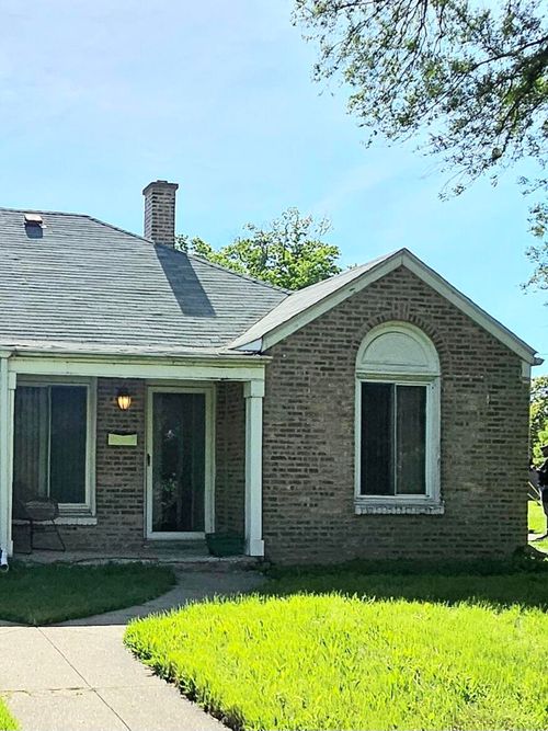 7608 Manor Avenue, Munster, IN, 46321 | Card Image