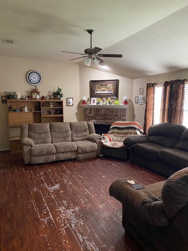 253 Pine Crest Dr, House other with 4 bedrooms, 2 bathrooms and null parking in Justin TX | Image 7