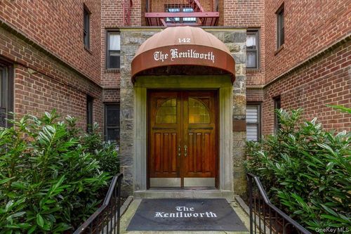 apt-2h-142 Garth Rd, Scarsdale, NY, 10583-3730 | Card Image