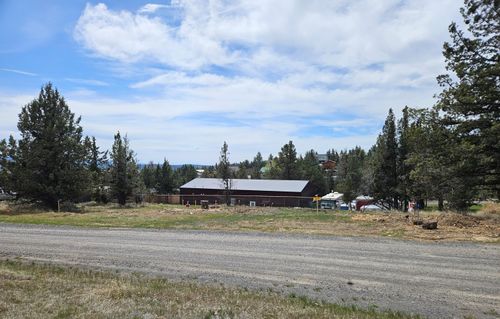 11587 Nw Grimes Ave, Prineville, OR, 97754-7038 | Card Image