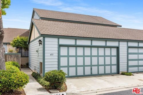 455 Bancroft Gln, Escondido, CA, 92027-2986 | Card Image