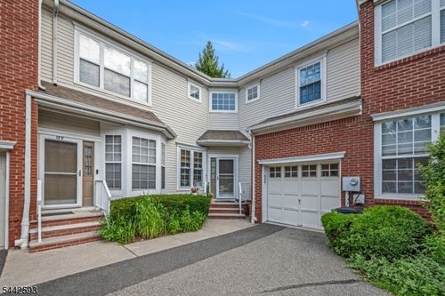 178 Crown Point Rd, Parsippany, NJ, 07054-3484 | Card Image