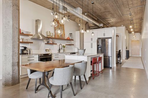 ste-505-718 Washington Ave N, Minneapolis, MN, 55401-1046 | Card Image