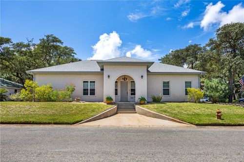 101 Bay Hills Dr, Rockport, TX, 78382-6901 | Card Image
