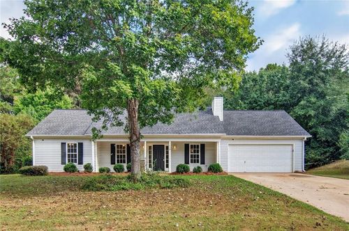 110 Chestnut Dr, Covington, GA, 30016-5567 | Card Image