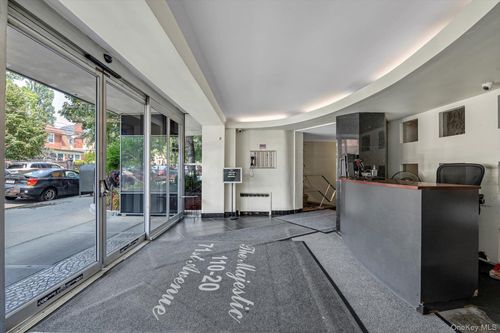 apt-430-110 71st Ave, Forest Hills, NY, 11375-4572 | Card Image