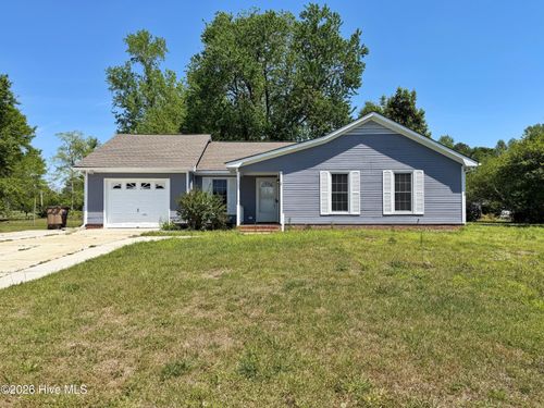 203 Woodcrest Ct, Jacksonville, NC, 28540-9129 | Card Image