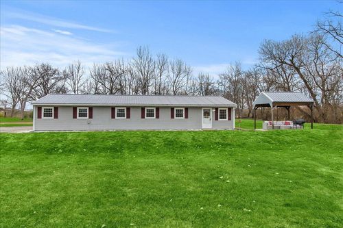 10 Darby Ave, Mechanicsburg, OH, 43044-1041 | Card Image