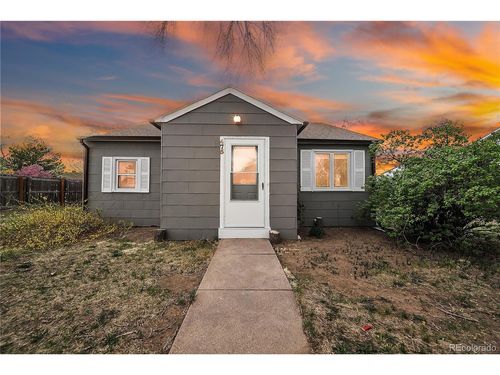 475 W 5th St, Akron, CO, 80720-1010 | Card Image