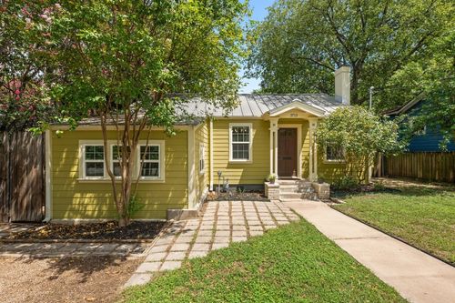 3713 Robinson Ave, Austin, TX, 78722-1813 | Card Image