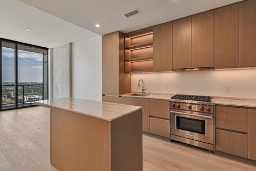 unit-4406-610 Davis St, Austin, TX, 78701-5091 | Card Image