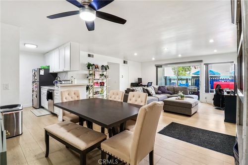 unit-105-5700 Etiwanda Ave, Tarzana, CA, 91356-2529 | Card Image