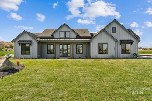 3999 Eleanor Ln, Emmett, ID, 83617-1452 | Card Image