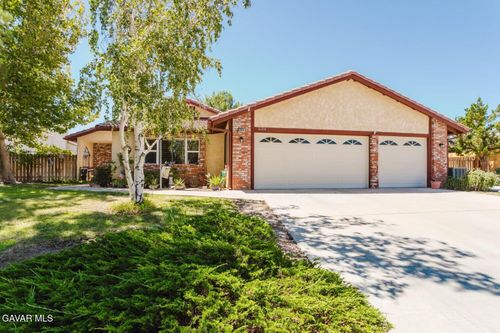6314 Almond Valley Way, Quartz Hill, CA, 93536-3729 | Card Image