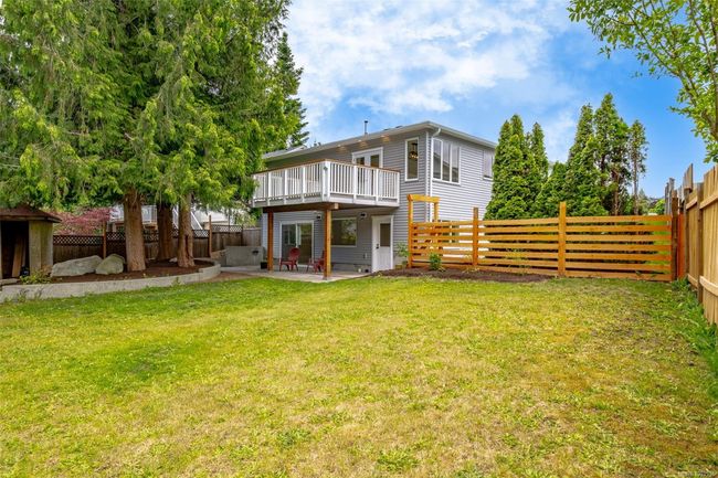 Fully fenced backyard | Image 95