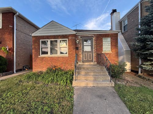 5643 S Newcastle Avenue, Chicago, IL, 60638 | Card Image