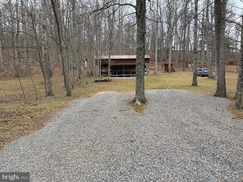 1327 Golliday Ln, GREAT CACAPON, WV, 25422 | Card Image