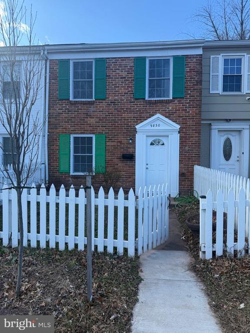 9830 Grant Ave, MANASSAS, VA, 20110-5944 | Card Image