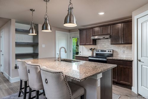 3363 English Crossing Rd, Bandera, TX, 78003-4400 | Card Image