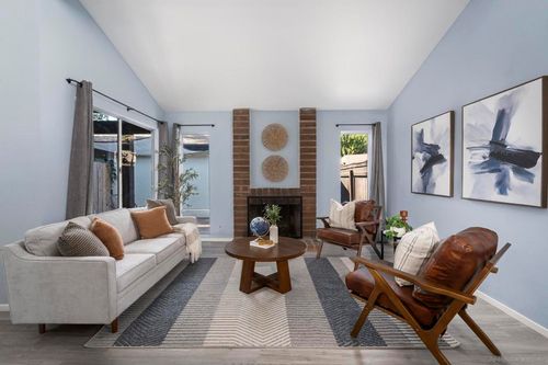 2147 Citrus Tree Ln, Spring Valley, CA, 91977 | Card Image