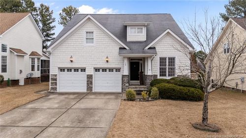 16 Cottswold Ln, Spring Lake, NC, 28390-7053 | Card Image