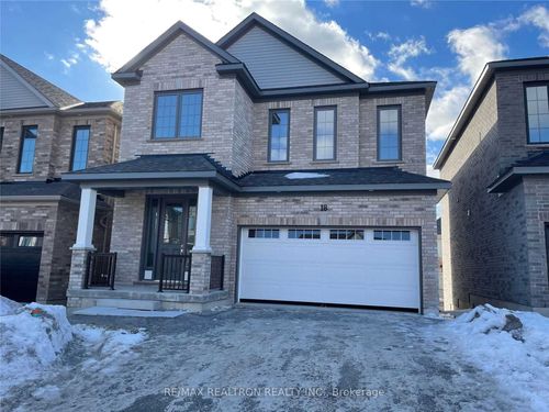 18 Fairhurst St, Port Hope, ON, L1A0E4 | Card Image