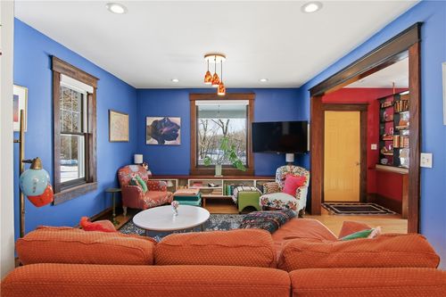 210 S Michigan Street, Eau Claire, WI, 54703 | Card Image