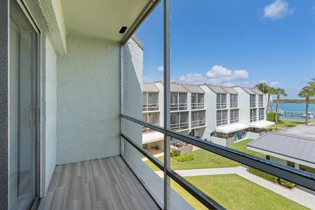6 - 1300 Seaway Dr, Condo with 2 bedrooms, 2 bathrooms and null parking in Fort Pierce FL | Image 24