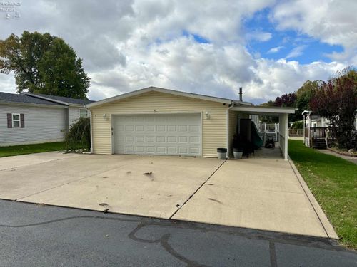 11 Granny Smith St, Norwalk, OH, 44857-1679 | Card Image