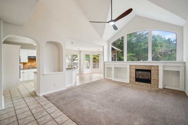 5616 Gorham Glen Ln, House other with 4 bedrooms, 3 bathrooms and 4 parking in Austin TX | Image 4