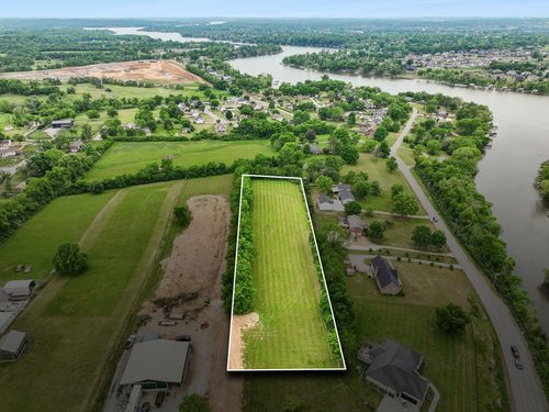 515B Nichols Ln, Gallatin, TN, 37066 | Card Image