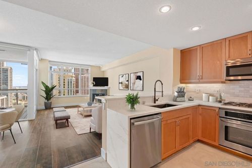 1703-850 Beech St, San Diego, CA, 92101 | Card Image