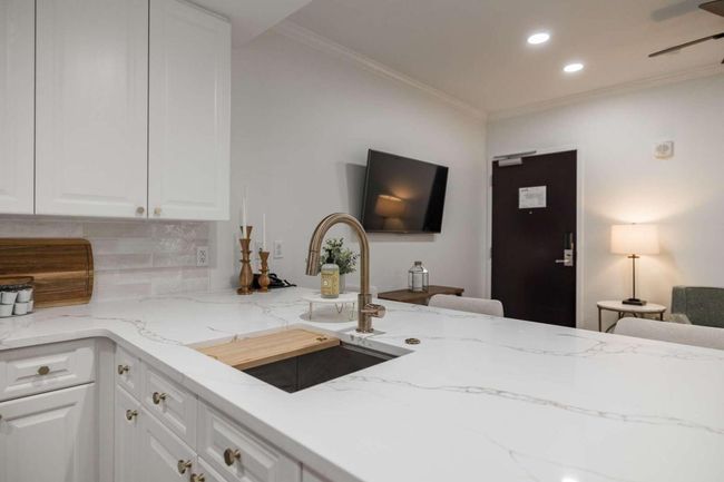APT-602 - 250 W Broad St, Condo with 1 bedrooms, 1 bathrooms and null parking in Athens GA | Image 9