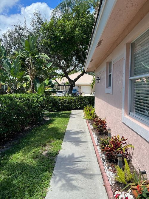 305 W Coral Trace Cir, Delray Beach, FL, 33445-3603 | Card Image