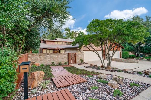 10543 Pagewood Dr, Dallas, TX, 75230-4255 | Card Image
