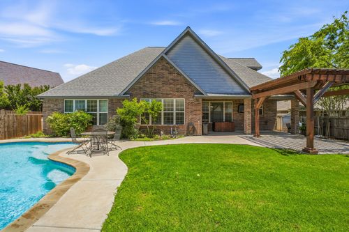 1740 Bull Elk Dr, Stephenville, TX, 76401-6058 | Card Image