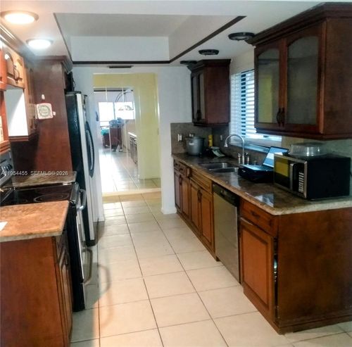 4411 Nw 15th St, Lauderhill, FL, 33313-5620 | Card Image