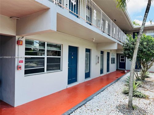 3-1830 Cleveland St, Hollywood, FL, 33020-3167 | Card Image