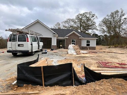 62 Lee Rd, Phenix City, AL, 36870 | Card Image