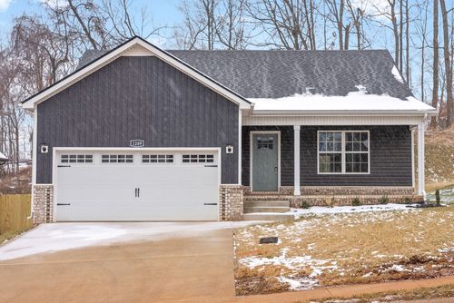 1209 Cardinal Creek Dr, Clarksville, TN, 37040-2770 | Card Image