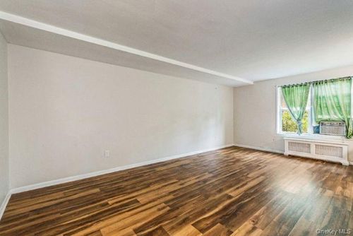 apt-1f-42-40 Bowne St, Flushing, NY, 11355-2804 | Card Image